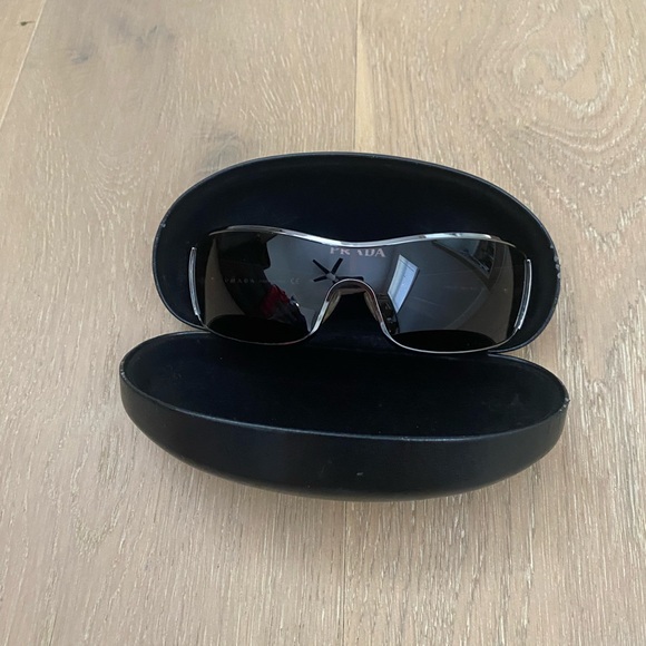 Prada SPR 53H - Picture 4 of 8